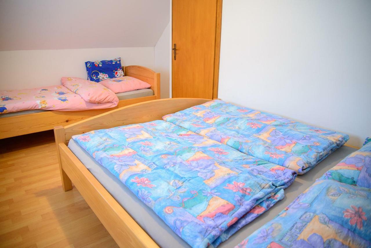 Holiday Home Dobrotin Vojnik Ngoại thất bức ảnh
