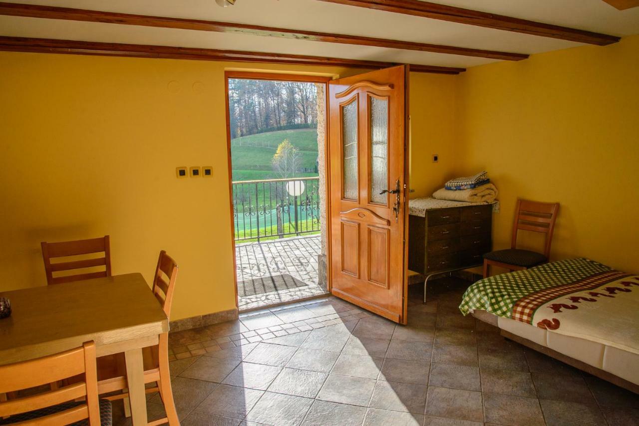 Holiday Home Dobrotin Vojnik Ngoại thất bức ảnh